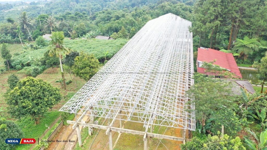 Baja Ringan Untuk Kandang Ayam