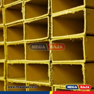 Hollo Hitam 200 mm X 200 mm X 6.000 mm - 3,00 mm