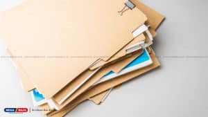 Memeriksa Dokumen Kelengkapan Rumah