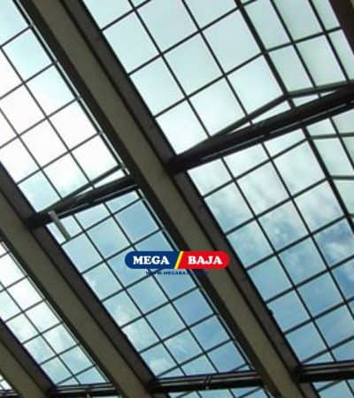 Mengenal Keunggulan & Kekurangan Penggunaan Atap Kaca