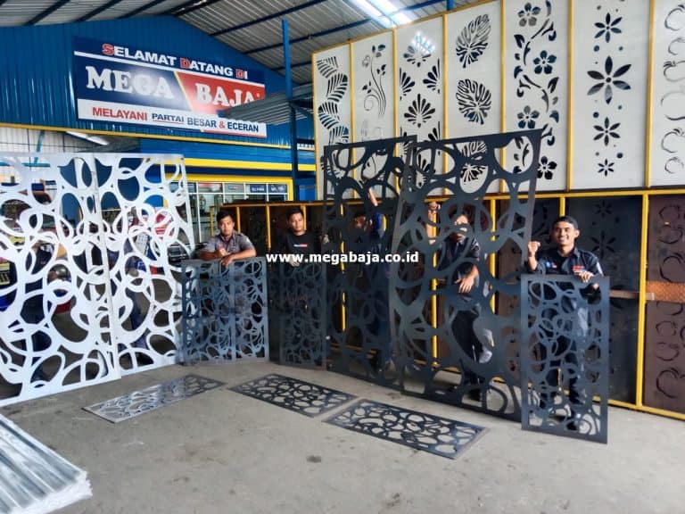 MegaBaja-Plat-Laser-Cutting 02134