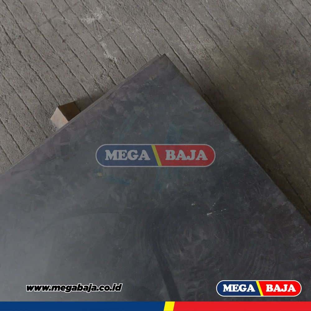 PLAT ESER HITAM 1,20 M X 2,40 M - 4,00 mm