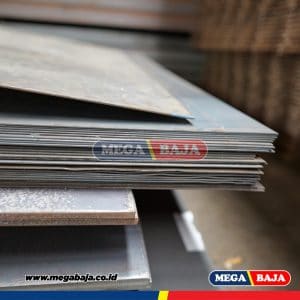 PLAT ESER HITAM KS 1,20 M X 2,40 M - 19,70 mm