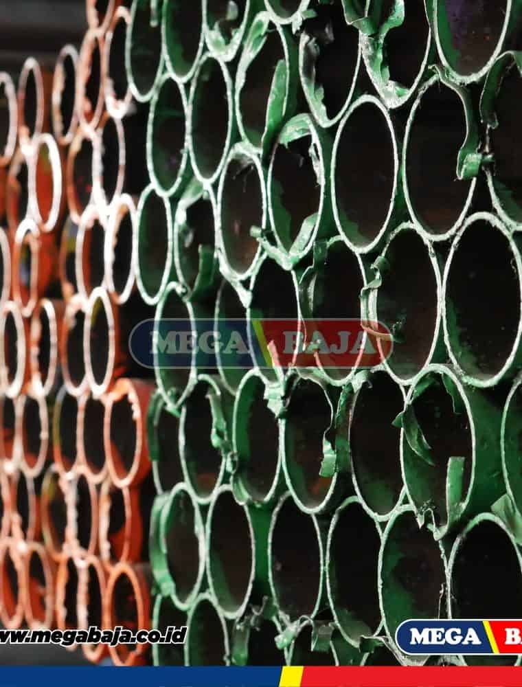 Pipa Hitam 3" x 6 - 2,10 mm