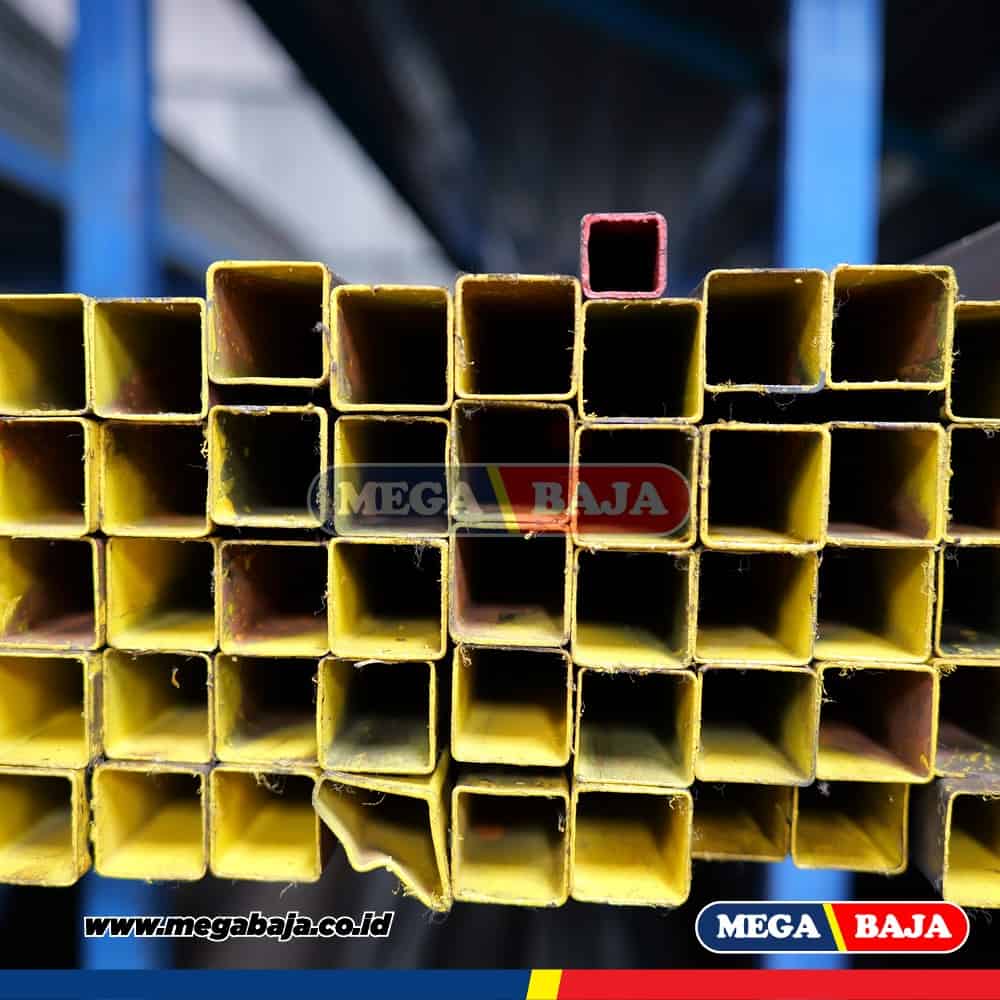 Hollo Hitam 40 mm X 80 mm X 6.000 mm - Grade Ungu