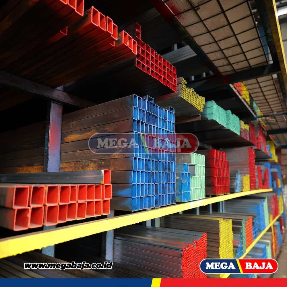 Hollo Hitam 50 mm X 100 mm X 6.000 mm - 2,70 mm