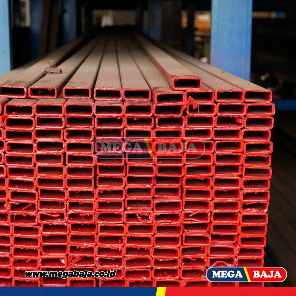 Hollo Hitam 30 mm X 60 mm X 6.000 mm - Grade Hijau Muda