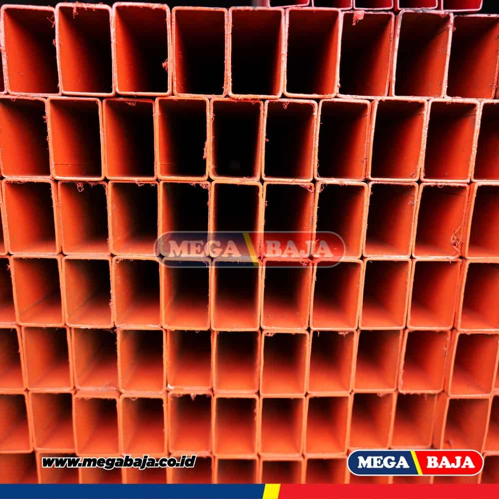 Hollo Hitam 40 mm X 60 mm X 6.000 mm - 2,50 mm