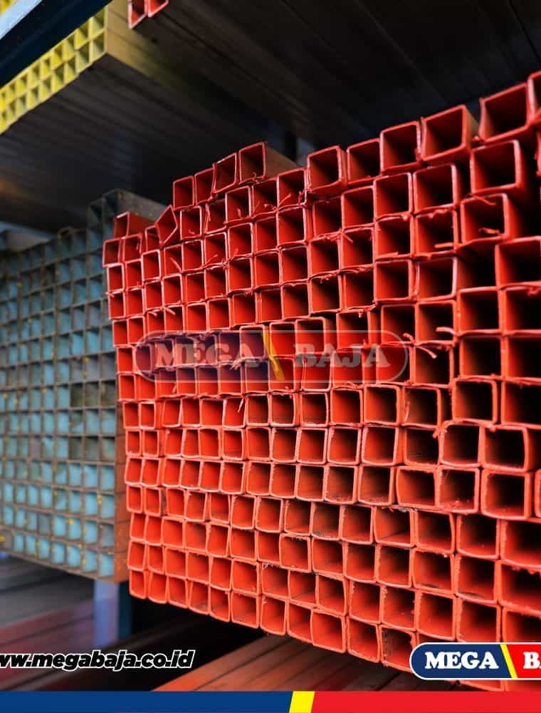 Hollo Hitam 25 mm X 25 mm X 6.000 mm - Grade Putih