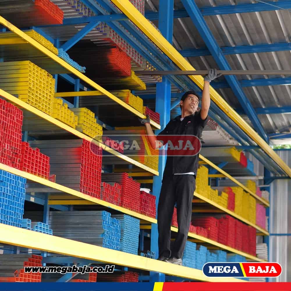 Hollo Hitam 38 mm X 78 mm X 6.000 mm - 3,70 mm