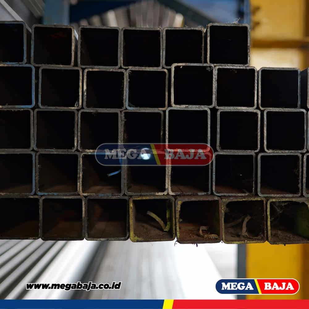 Hollo Hitam 47 mm X 47 mm X 6.000 mm - 5,00 mm