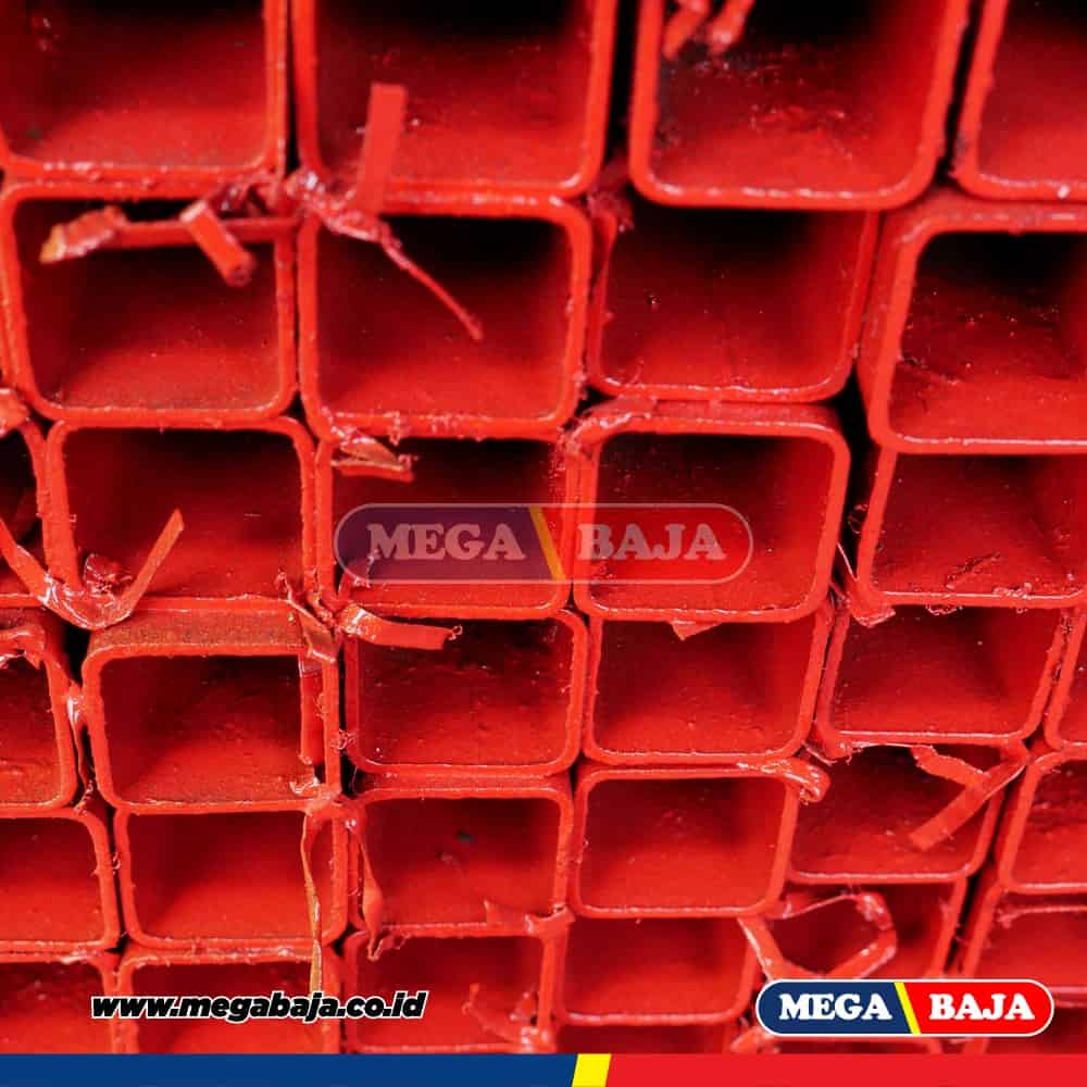 Hollo Hitam 30 mm X 60 mm X 6.000 mm - 3,20 mm