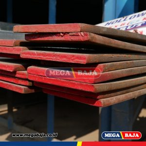 PLAT STRIP 4 X 30 X 2M