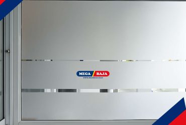 Mengenal Stiker untuk Dekorasi Kaca Pintu dan Jendela, Simak Fungsi dan Cara Pemasangannya!