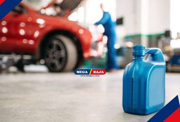 Cara Ampuh Membersihkan Oli di Lantai Garasi dengan Mudah