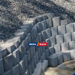 Dinding Stabil dan Anti Longsor dengan Retaining Wall