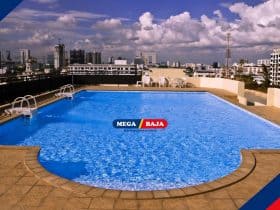 Hal yang Harus Diperhatikan dalam Membangun Kolam Renang Rooftop yang Aman