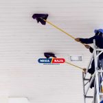 Ceiling Cleaning, Tips Mandiri Membersihkan Plafon Tinggi di Rumah