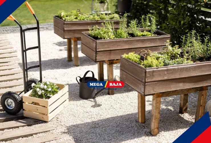 Mengenal Planter Box_ Manfaat, Kelebihan, dan Jenis-Jenisnya