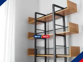 Rak Sudut, Furniture Dekoratif untuk Maksimalkan Sudut Ruang Tamu. Cek Rekomendasinya!