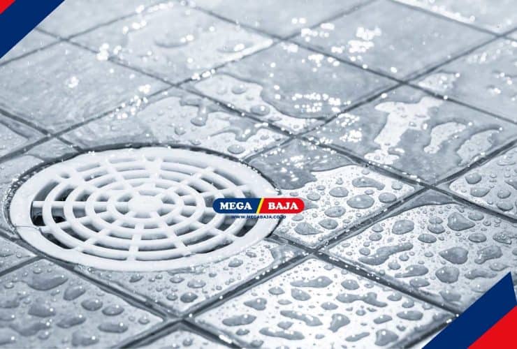 Berikut Cara Mengatasi Floor Drain atau Saringan Pembuangan Air yang Tersumbat