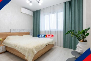 Ini Dia Kombinasi Warna Gorden yang Sempurna untuk Dinding Hijau Tosca