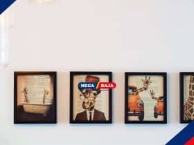 Picture Rail_ Solusi Gantung Bingkai Tanpa Perlu Melubangi Dinding