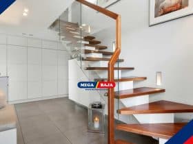 Yuk, Pasang Lampu di Tangga untuk Keamanan dan Efek Dramatis!