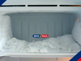 Agar Freezer Bebas Bunga Es, Coba Cara Mudah Ini!