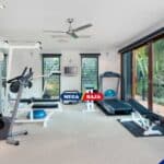 Bangun Gym di Rumah Versi Kamu Sendiri dengan 11 Alat Ini