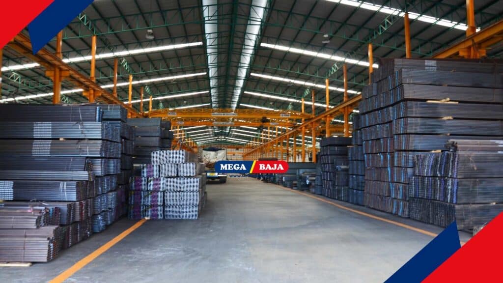 Cara Tepat Menyimpan dan Merawat Material Baja di Gudang dan Lapangan