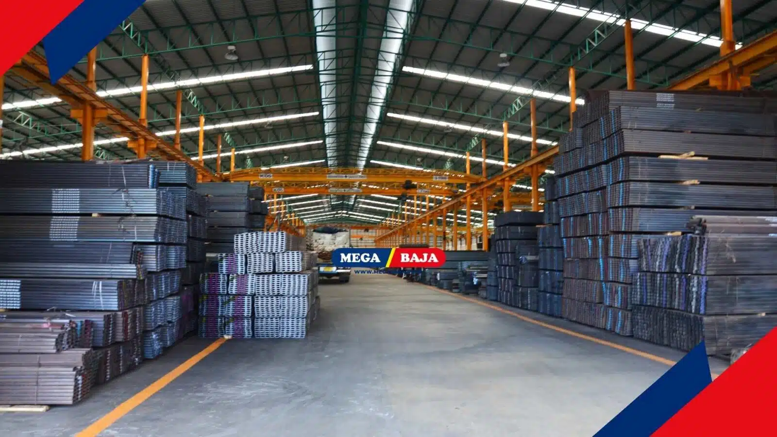 Cara Tepat Menyimpan dan Merawat Material Baja di Gudang dan Lapangan