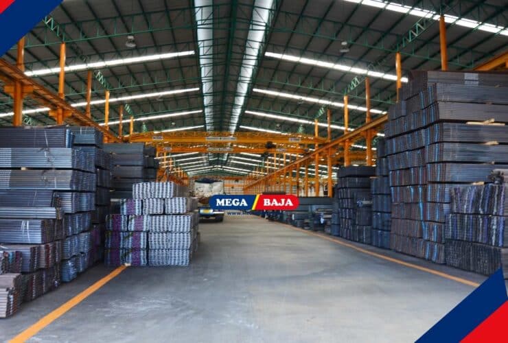 Cara Tepat Menyimpan dan Merawat Material Baja di Gudang dan Lapangan