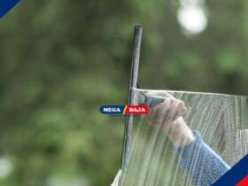 Kinclong! Ini Cara Mudah Membersihkan Kaca Jendela dengan Koran