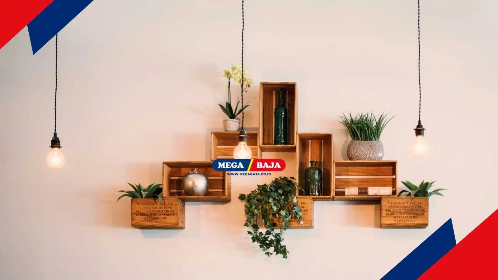 Tips Menggantung Hiasan Dinding Tanpa Paku, Ini Caranya!