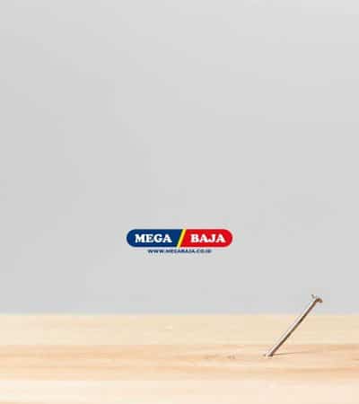 Cara Memasang Paku di Kayu Keras dengan Mudah Tanpa Retak