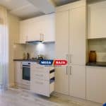 Kenalan dengan Dapur Cashmere, Dapur Bernuansa Elegan, Hangat, dan Nyaman