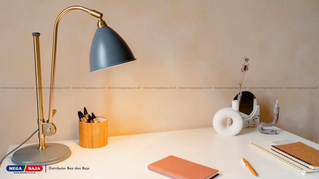 Lampu Meja