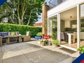 Inspirasi Rumah dengan Konsep Courtyard_ Area Terbuka yang Fungsional