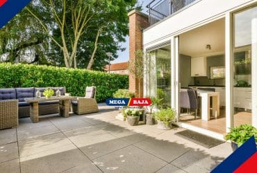 Inspirasi Rumah dengan Konsep Courtyard_ Area Terbuka yang Fungsional