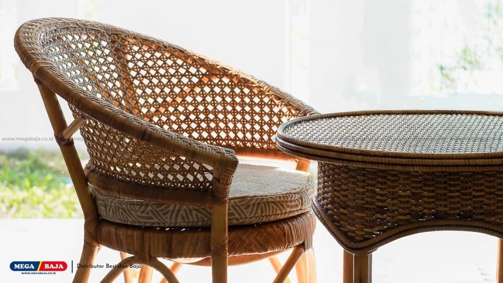 Melindungi Rotan dari Sinar Matahari Langsung