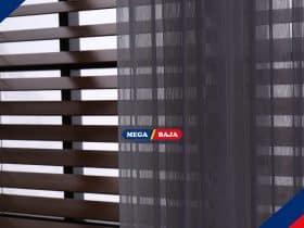 Pasang Gorden atau Roller Blind di Ruang Tamu_ Simak Perbandingannya!