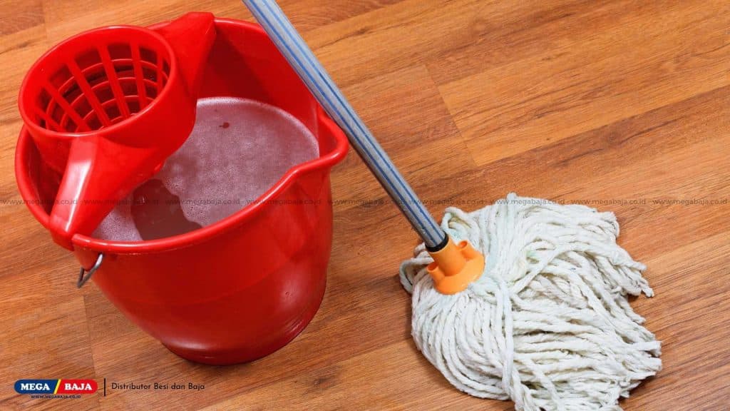 Sabun Cuci Piring dan Pel Lantai