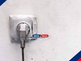 Stopkontak Bau Gosong_ Ketahui Penyebab Hingga Cara Mencegahnya