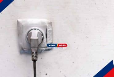 Stopkontak Bau Gosong_ Ketahui Penyebab Hingga Cara Mencegahnya