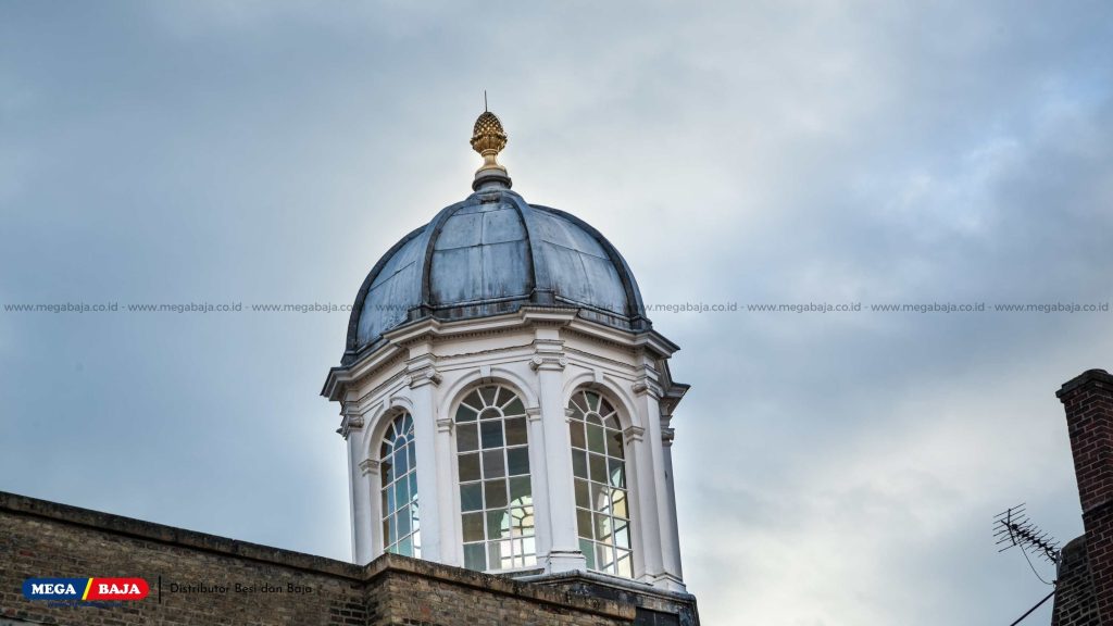 Apa Itu Finial Atap?