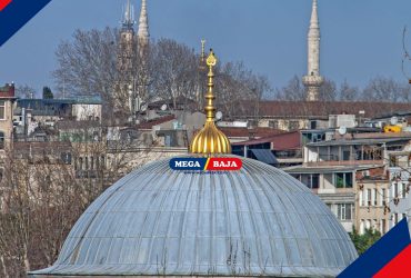 Finial Atap, Sekadar Dekorasi atau Ada Fungsinya