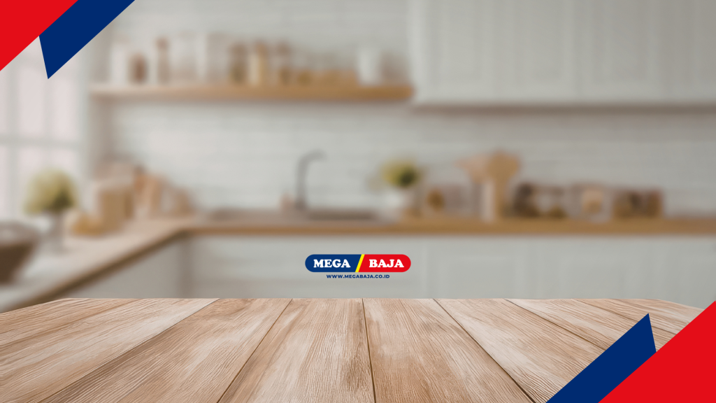 Setiap jengkal kayu harus diperiksa dengan saksama demi memastikan tidak ada retakan