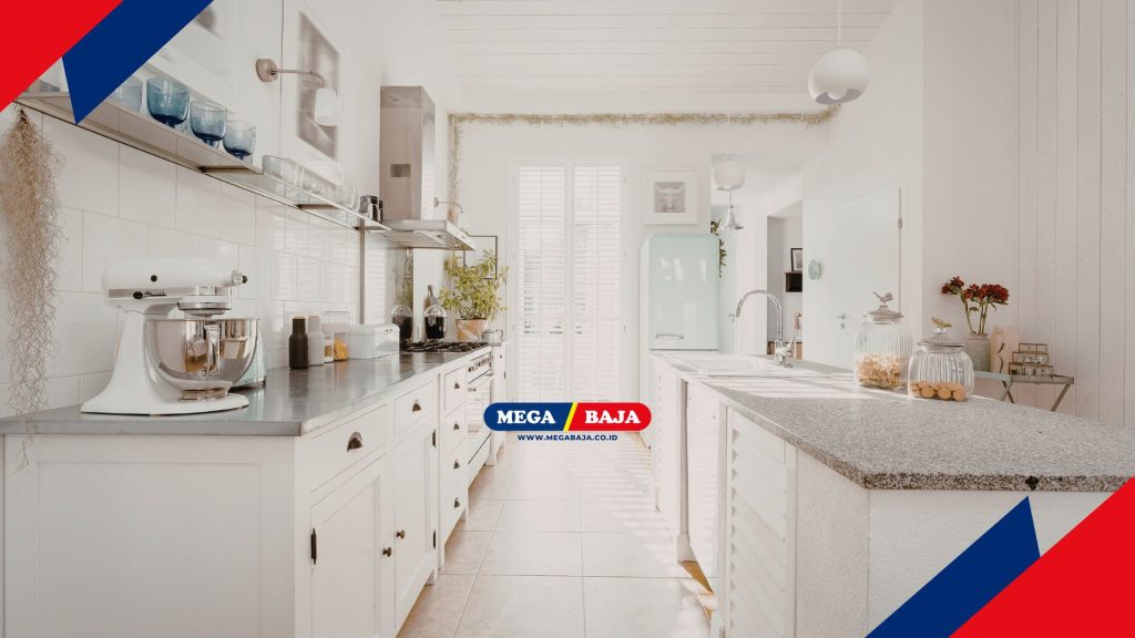 INTEGRASI FURNITUR KUSTOM DAN ELEMEN GRAFIS DI DAPUR