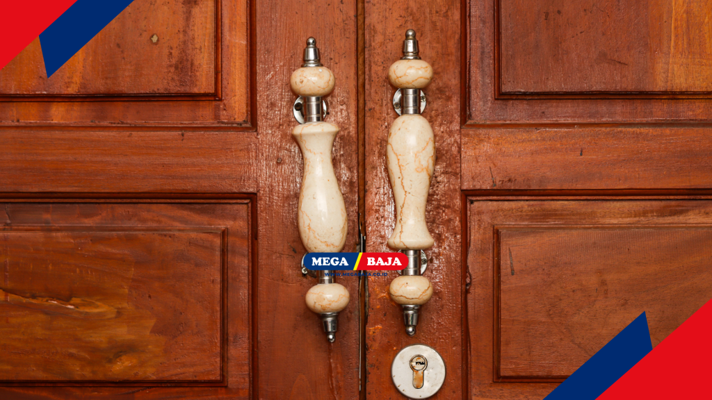 pegangan pintu berbahan baja tahan karat
